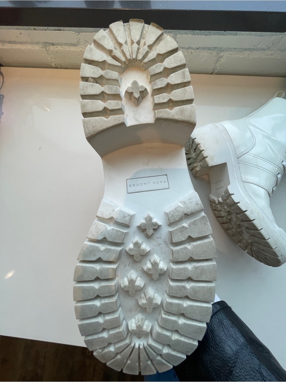 Marc Jacobs White Bristol Lace-Up Combat Boots - Picture 4 of 7